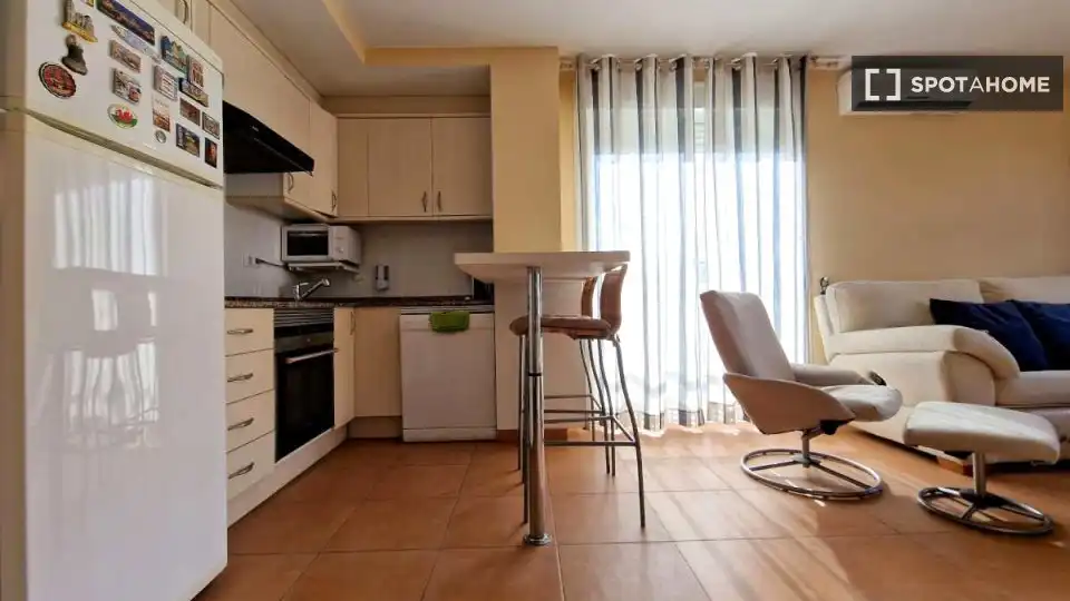 Küche von Wohnung zur Miete in Canet d'En Berenguer mit Klimaanlage, Heizung und Möbliert