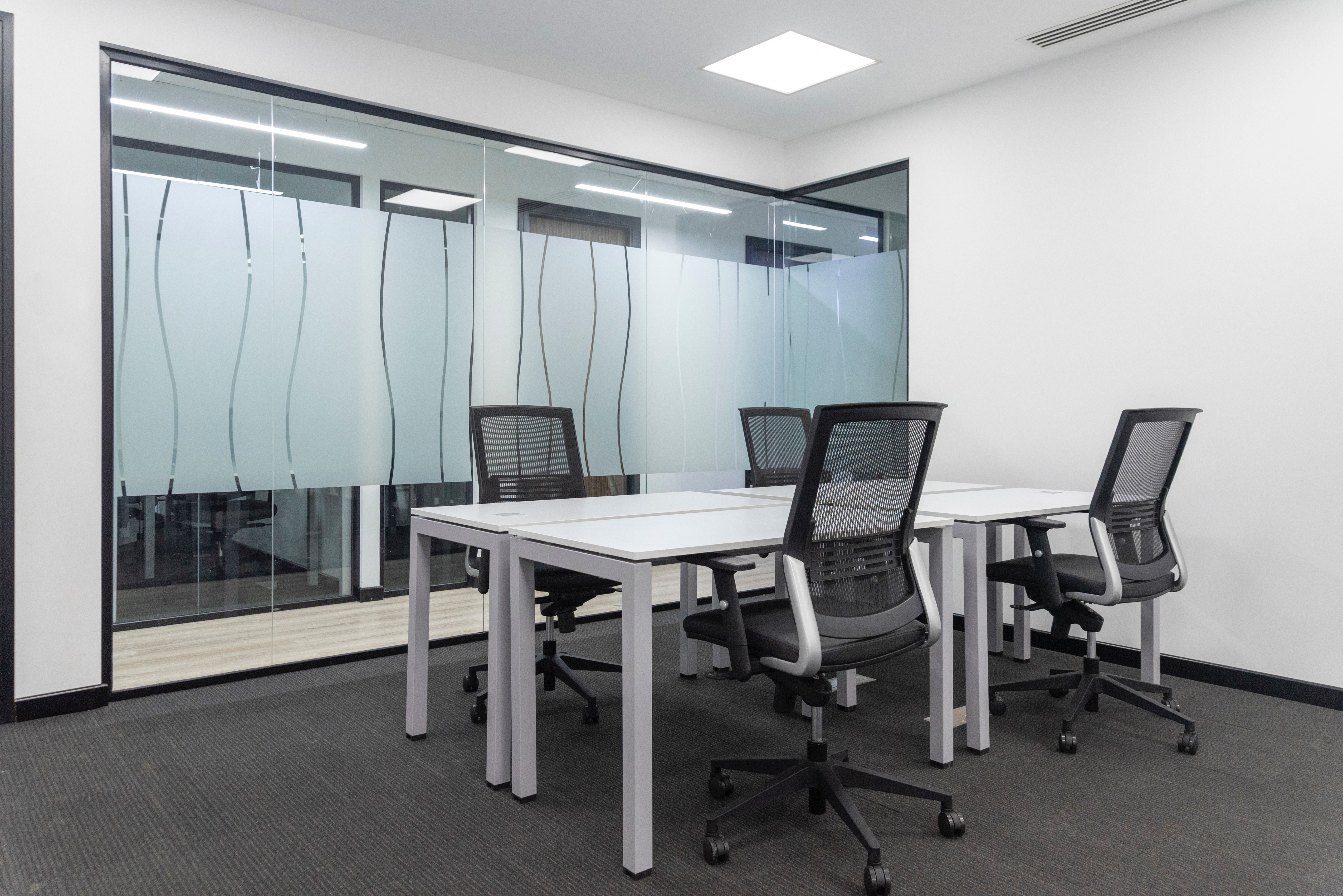 Office to rent in El Prat de Llobregat  with Air Conditioner, Heating and Furnished