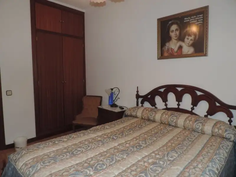 Habitación de Piso en venta en Guadalajara con Calefacción, Parquet y Terraza
