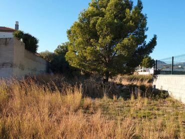 Residential land for sale in Miami Platja