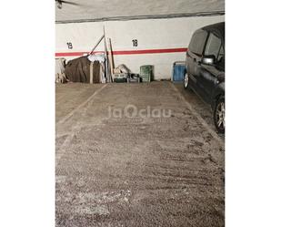 Parking of Garage to rent in Tona