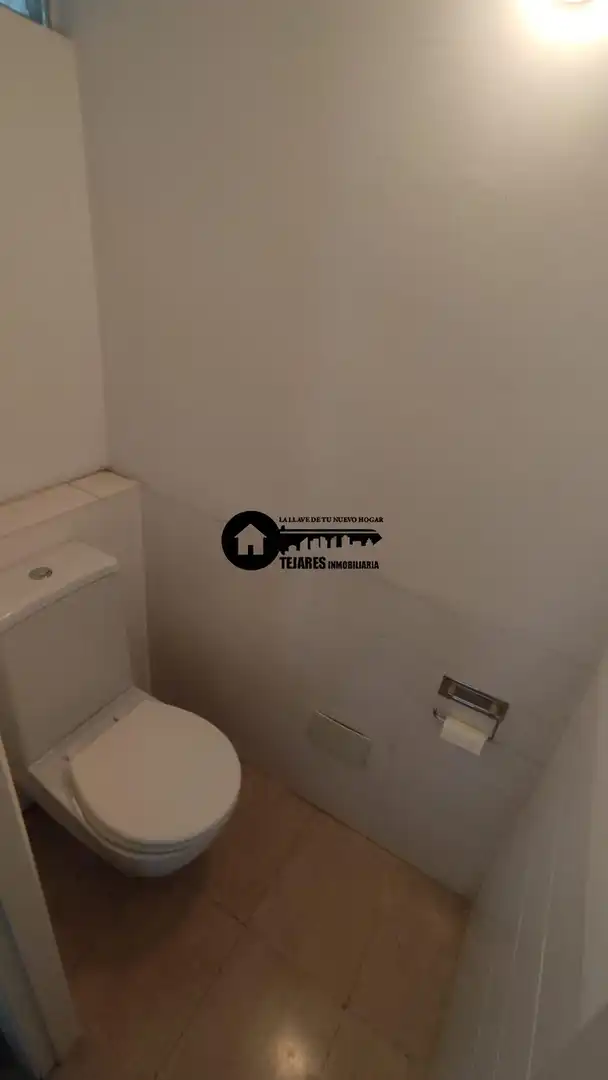 Badezimmer von Gebäude zum Verkauf in Albacete