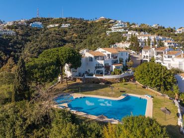 Maison jumelée avec piscine à vendre à Río Real - Los Monteros