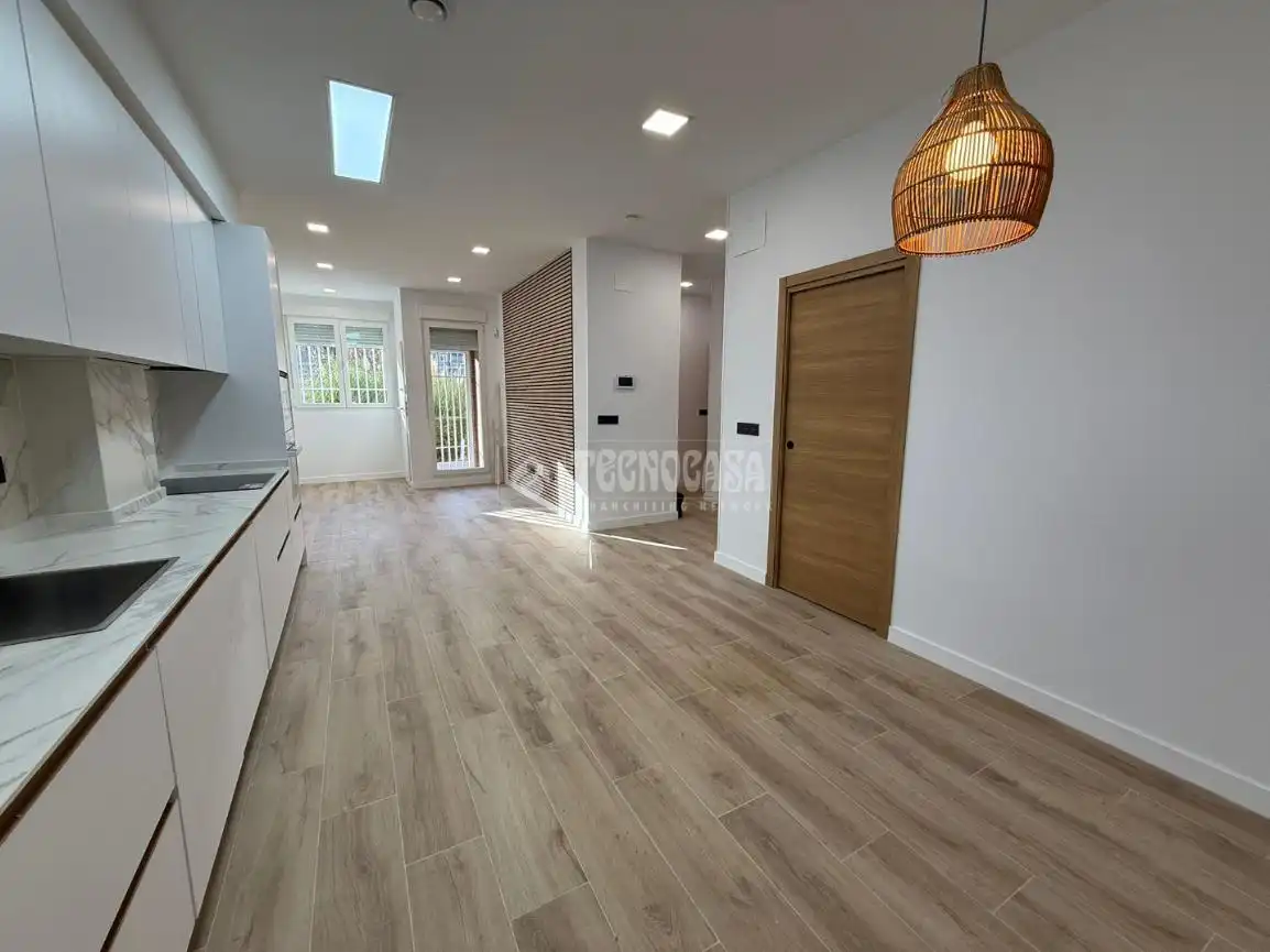 Flat for sale in El Soto - Azorín