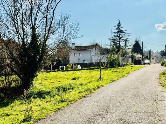 Casa-chalet en Venta en Lugar Bustelo en Teo