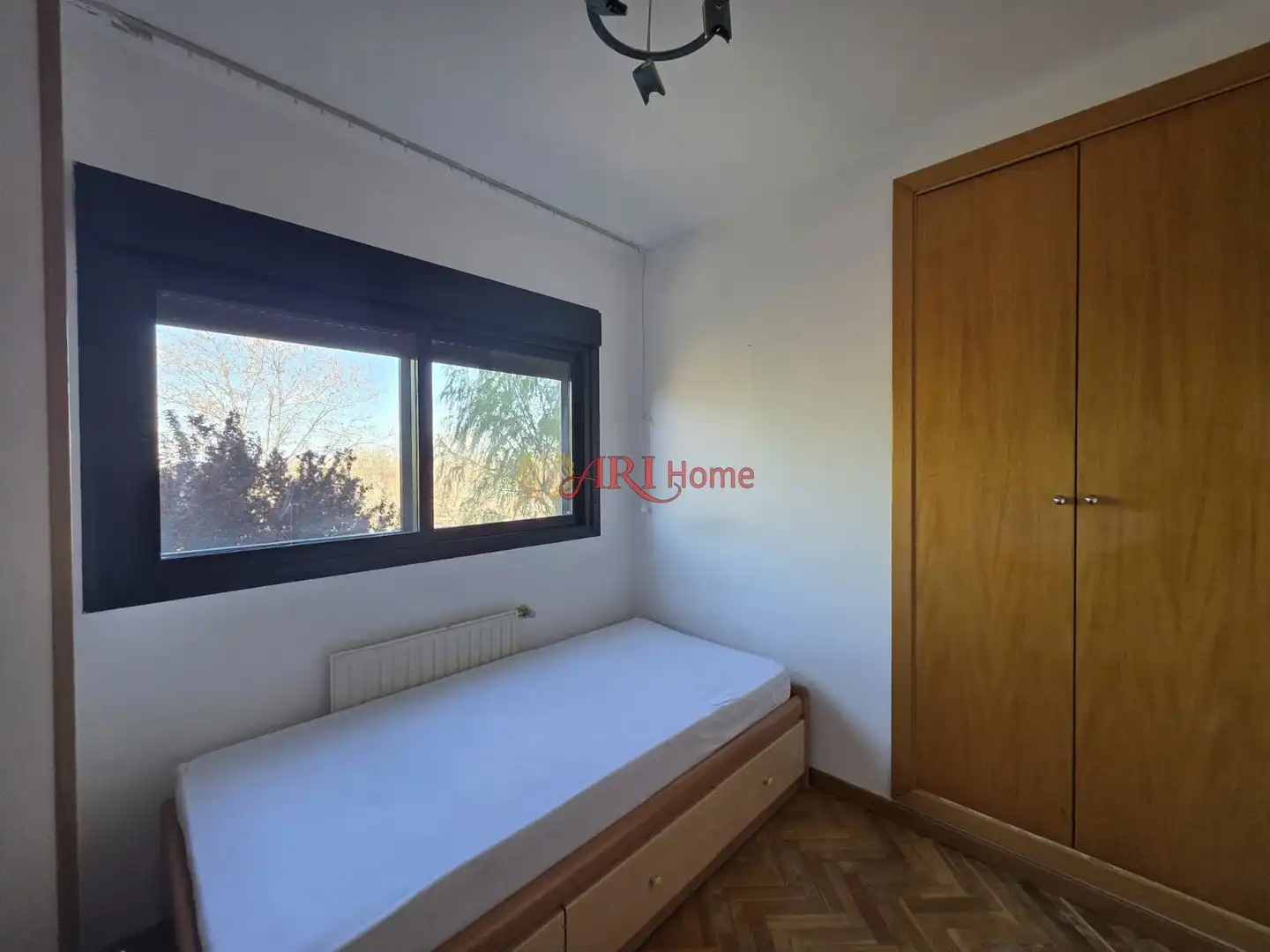 Bedroom of Flat for sale in Fuenlabrada  with Air Conditioner, Heating and Swimming Pool