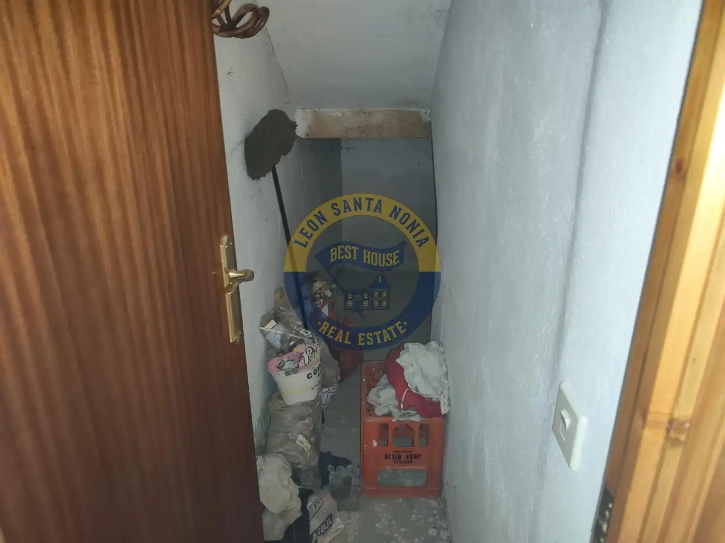 Casa o xalet en venda en Rioseco de Tapia amb Traster i Balcó