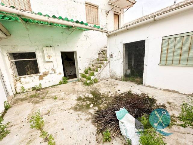 Casa-chalet en Venta en Salesianos