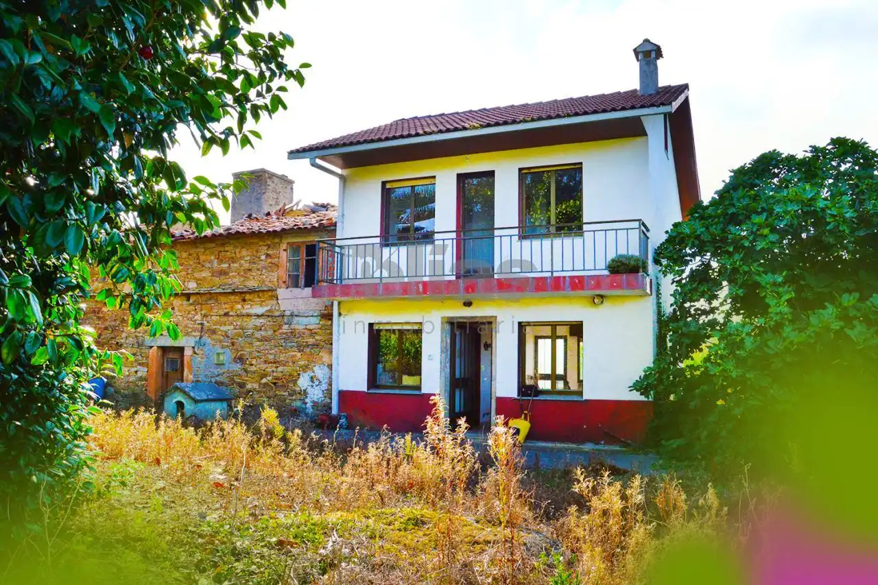 Vista exterior de Casa o chalet en venta en Cabana de Bergantiños con Jardín privado y Amueblado