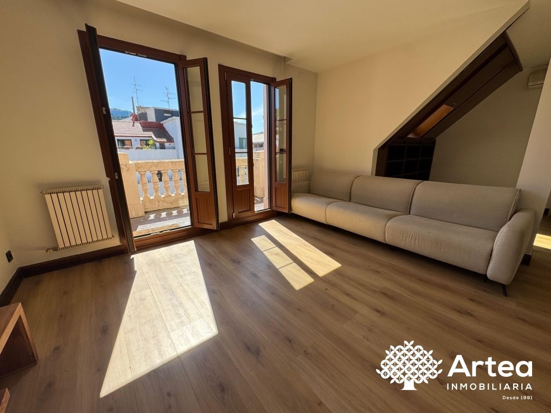 Living room of Flat for sale in Bilbao   with Air Conditioner, Heating and Terrace
