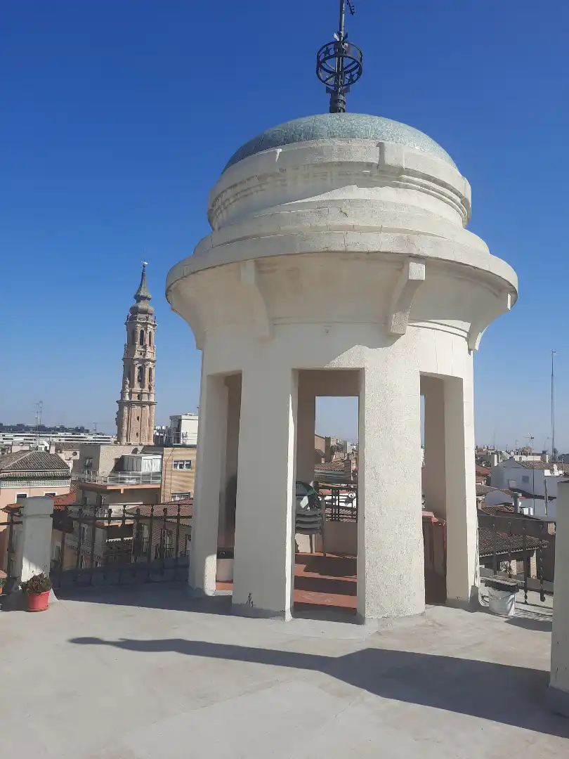 Vista exterior de Piso en venta en Zaragoza con Calefacción y Terraza