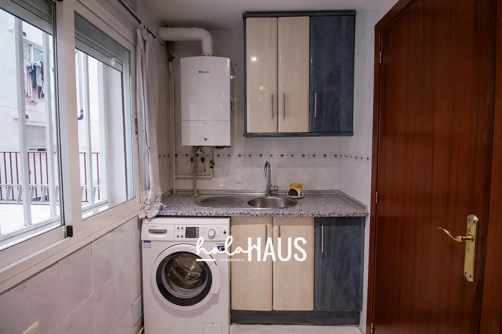 Kitchen of Flat for sale in Madrid  with Air Conditioner, Heating and Storage room