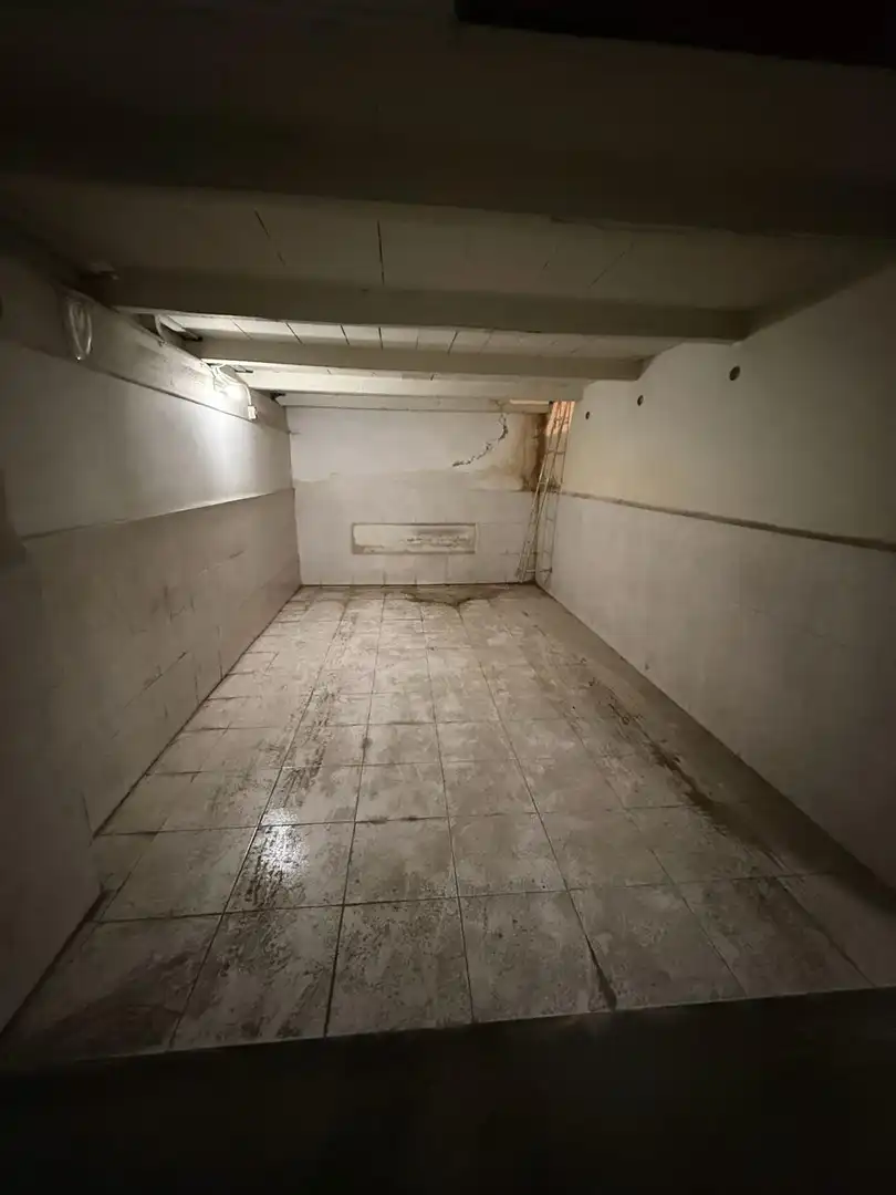 Garage for rent in Barakaldo 