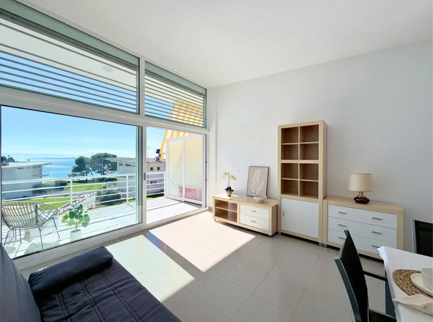 Living room of Flat for sale in Almadrava - Canyelles - Puig-Rom