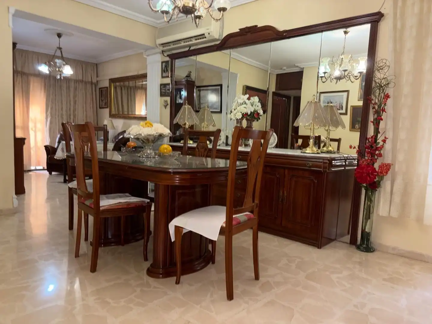 Comedor de Piso en venta en Córdoba