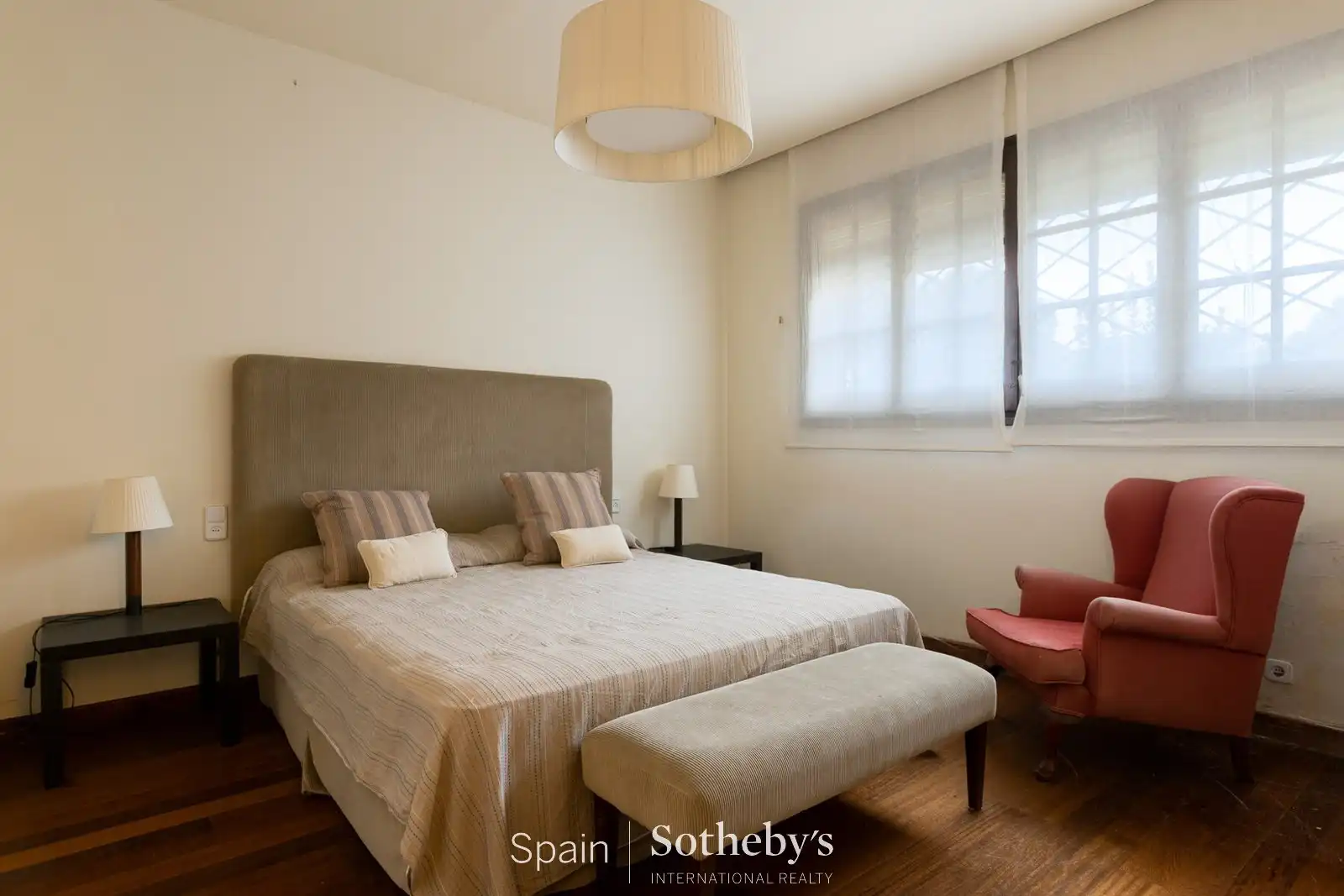 House with pool for sale in Av. Can Corbera, imagen 17