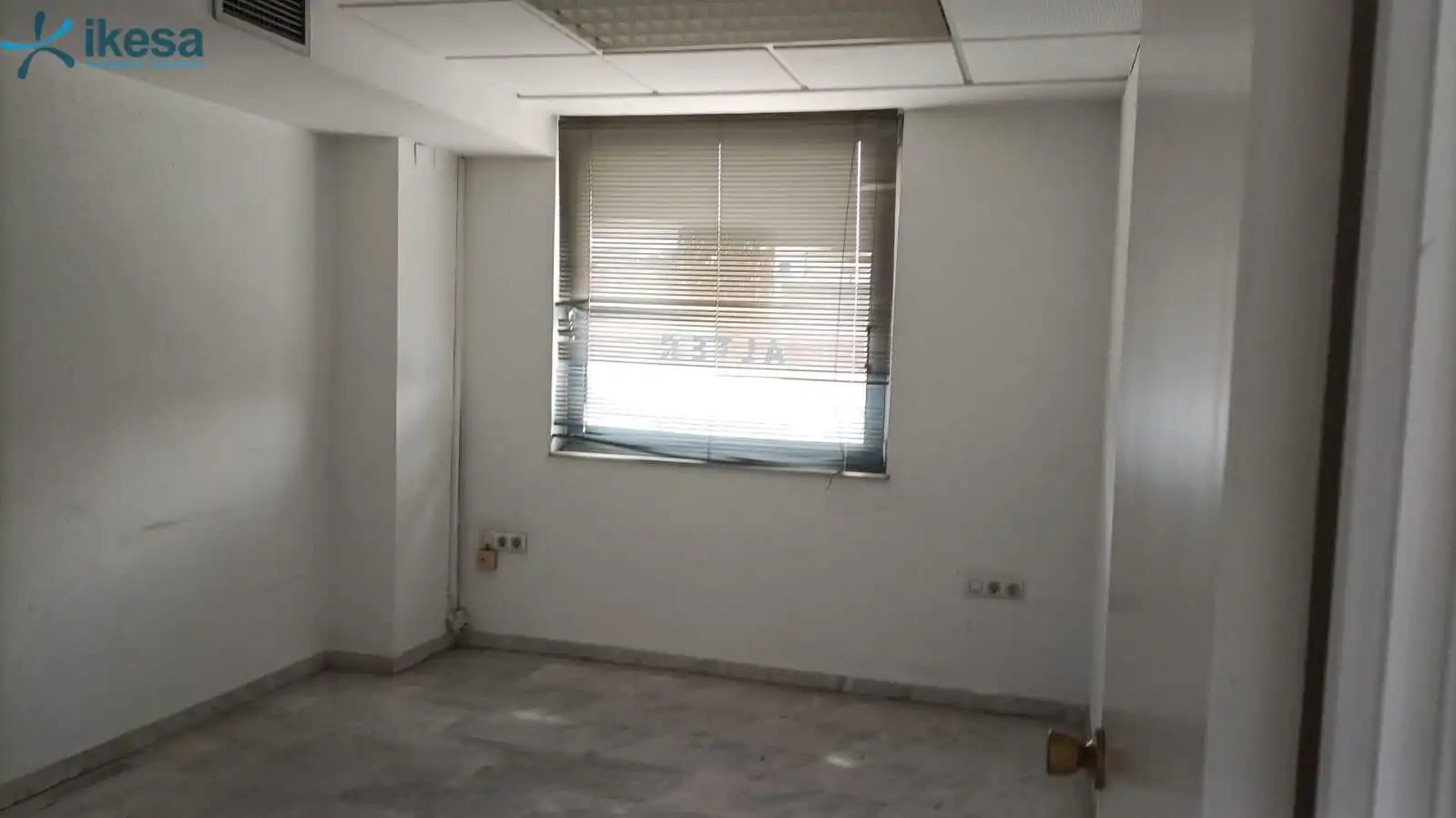 Büro zum Verkauf in Sevilla