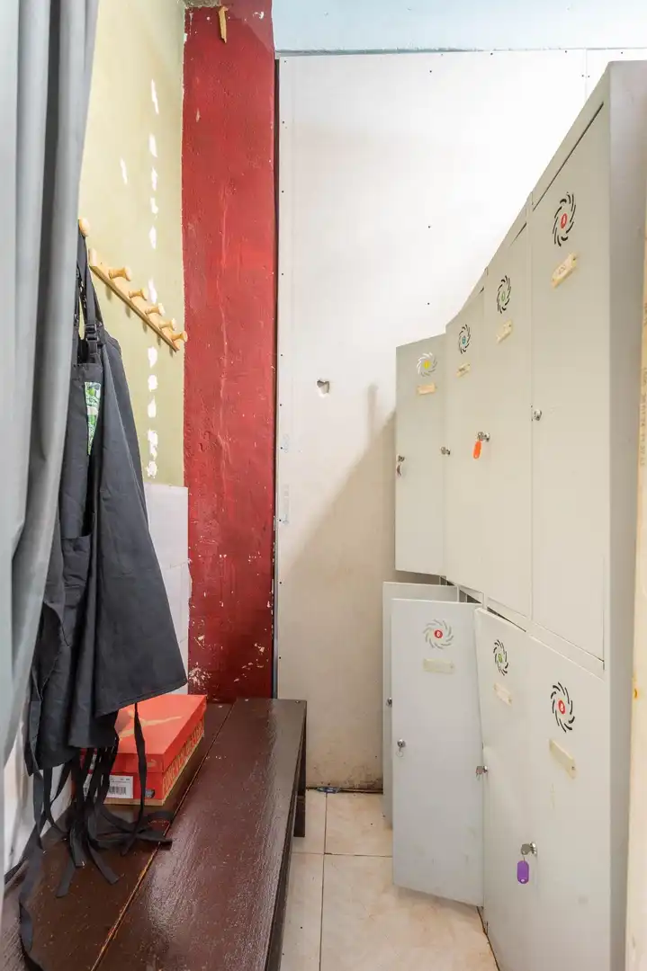 Local en venta en Gijón  con Amueblado