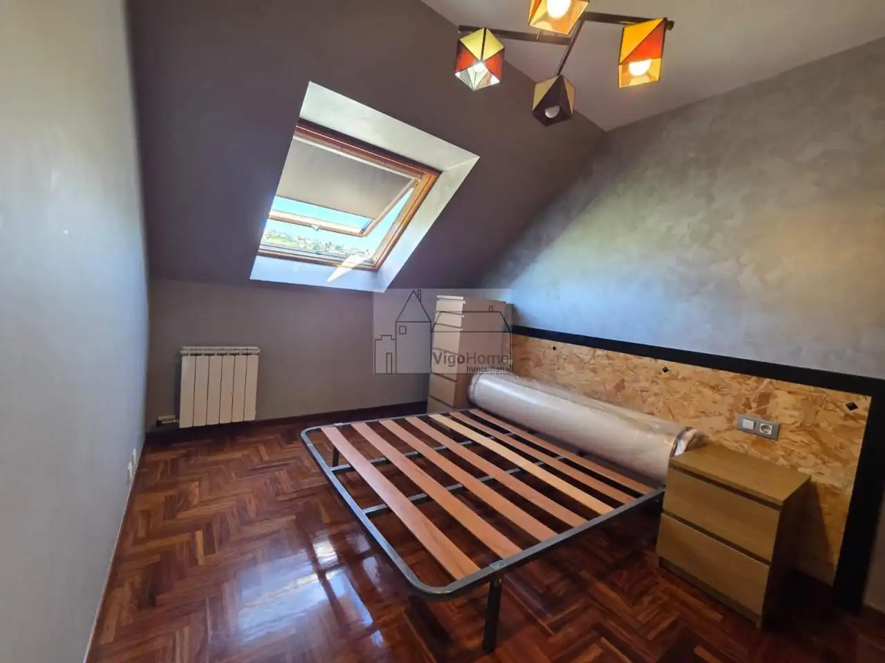 Bedroom of Attic for rent in Vigo   with Heating, Parquet flooring and Terrace