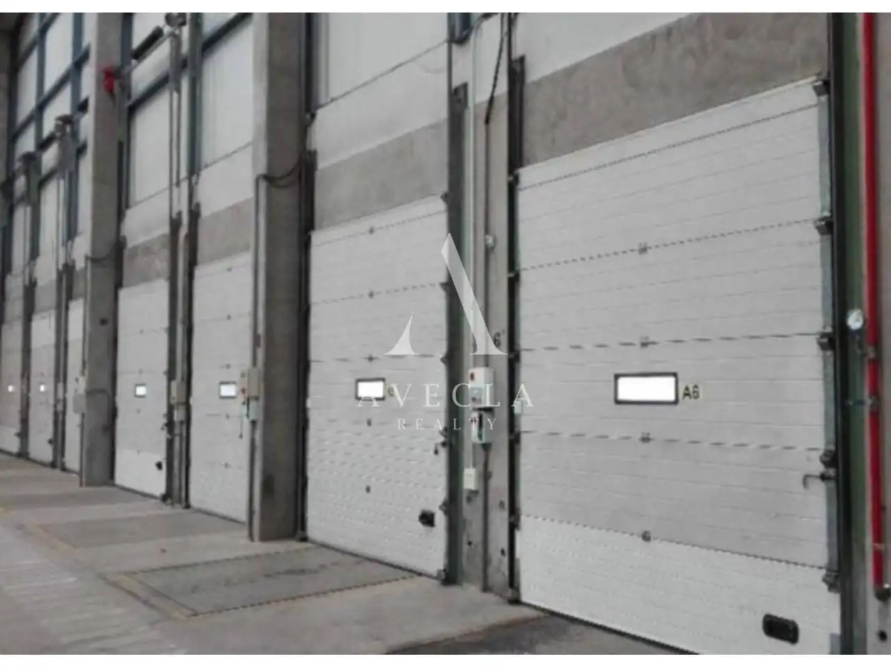 Exterior view of Industrial buildings for rent in Barcelona