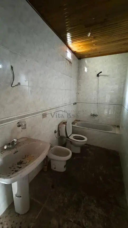 Bany de Finca rústica en venda en Baños de Molgas amb Jardí privat i Balcó