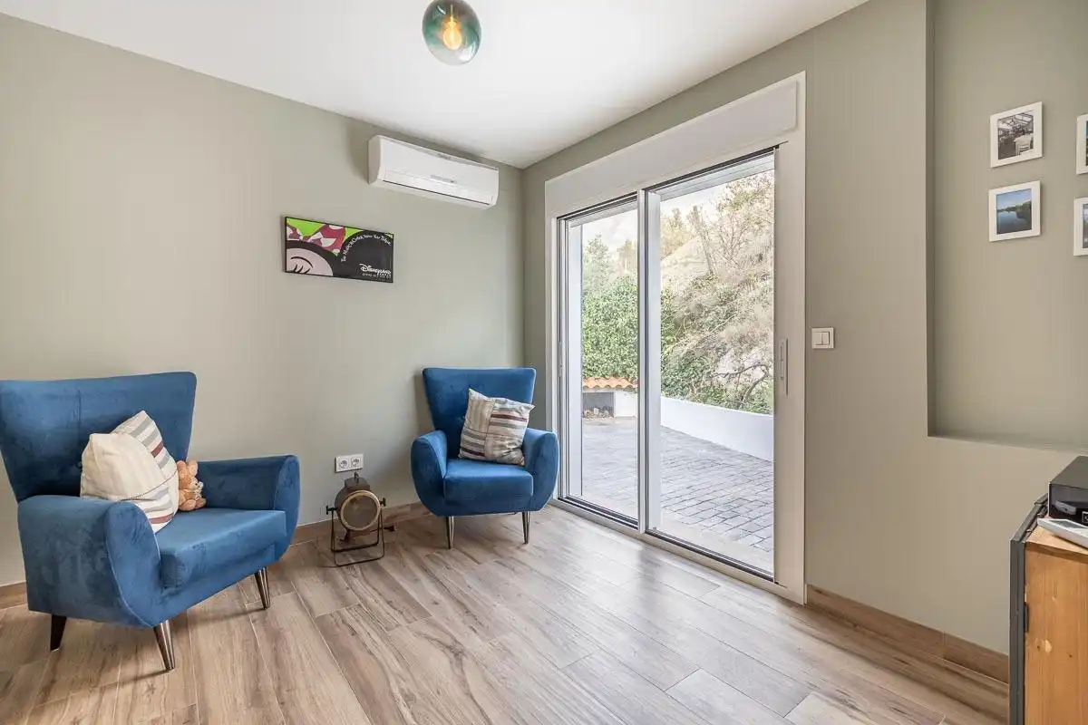 Sala de estar de Casa o chalet en venta en Jete con Aire acondicionado, Calefacción y Jardín privado