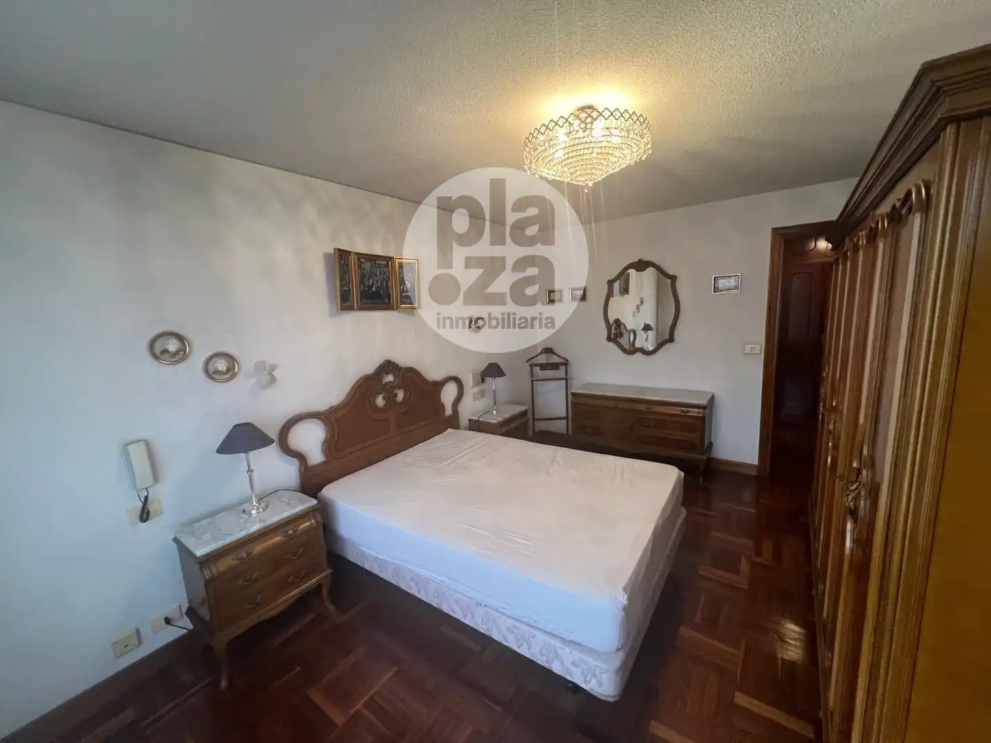 Schlafzimmer von Wohnung zur Miete in Burgos mit Heizung, Terrasse und Abstellraum
