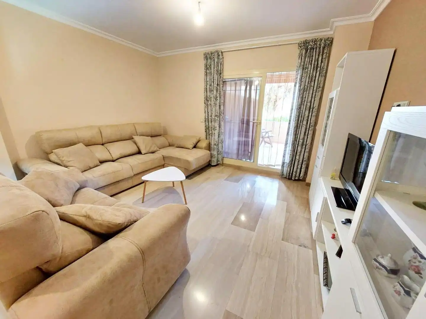 Piso con piscina en venta en GANDHI, imagen 8