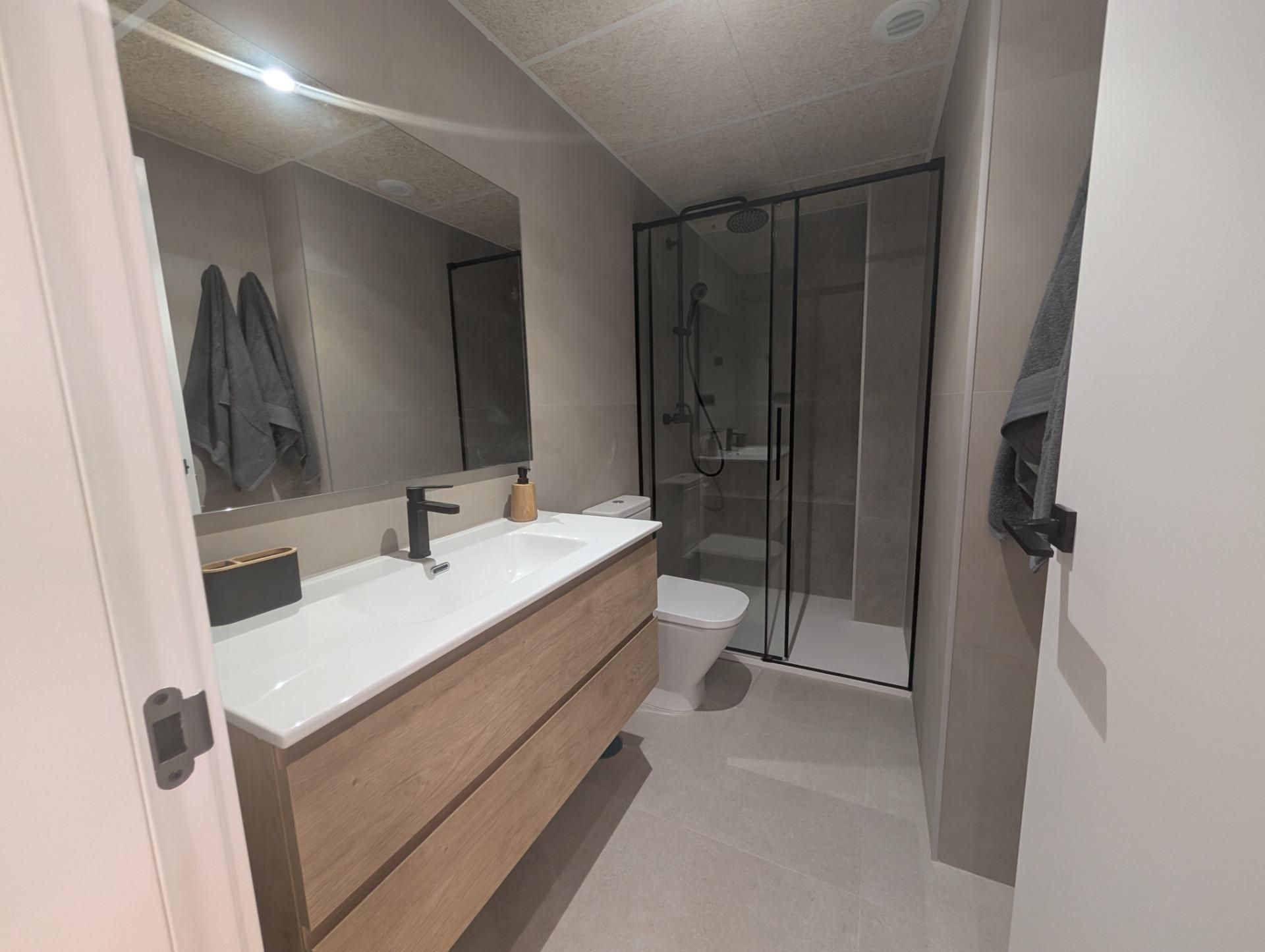 Bathroom of Flat for sale in Castalla  with Heating and Balcony