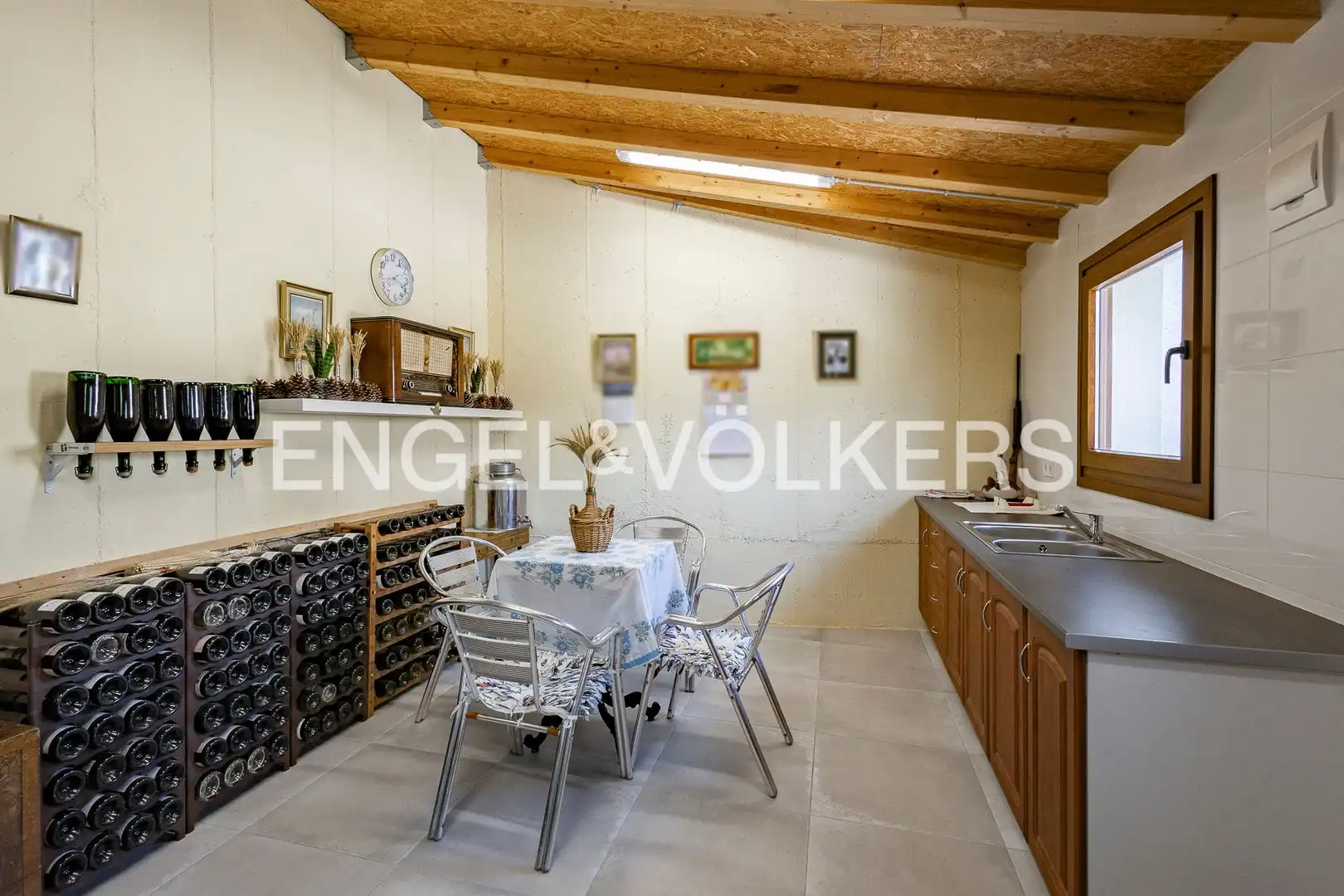 Dining room of Houses for sale in Sant Sadurní d'Anoia  with Air Conditioner, Heating and Private garden