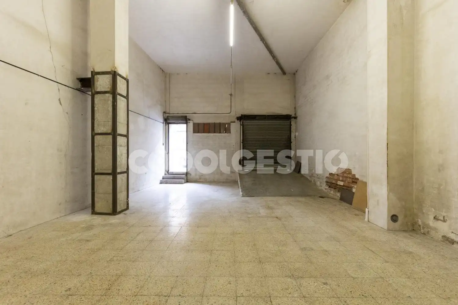 Local comercial en venda a Doctor Fleming, imagen 3