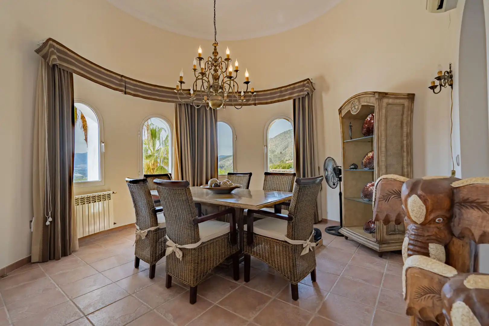 Dining room of Houses for sale in Altea  with Air Conditioner, Heating and Terrace
