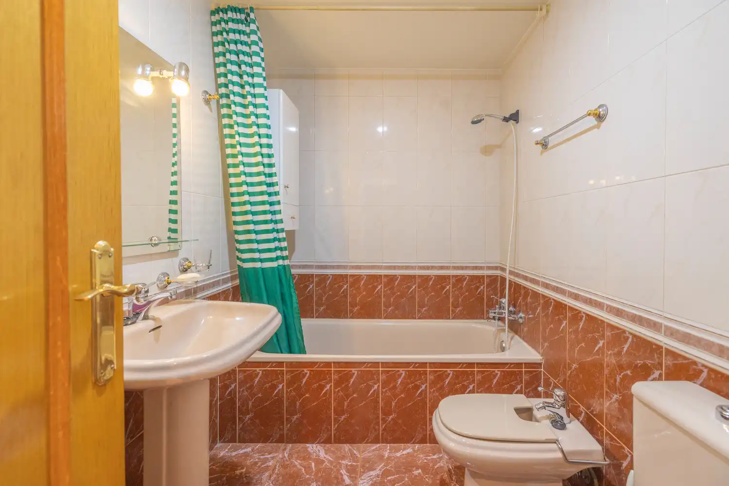 Wohnung zur Miete in Calle de las Naves, Acacias