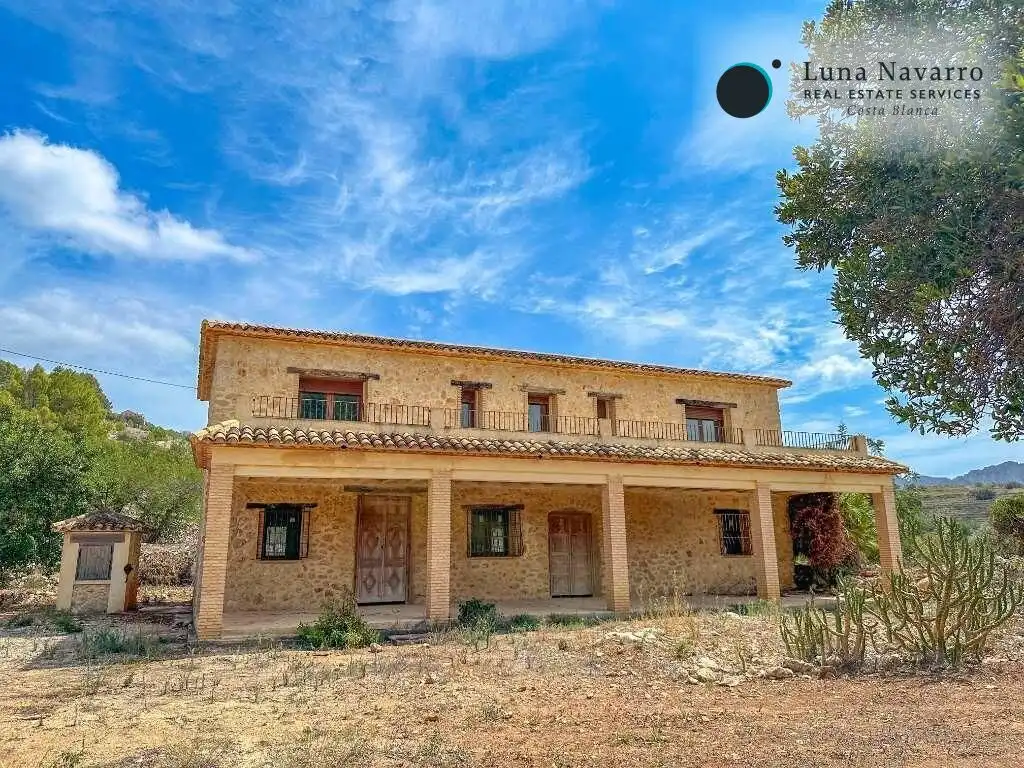 Houses for sale in Partida Figueral, Tàrbena