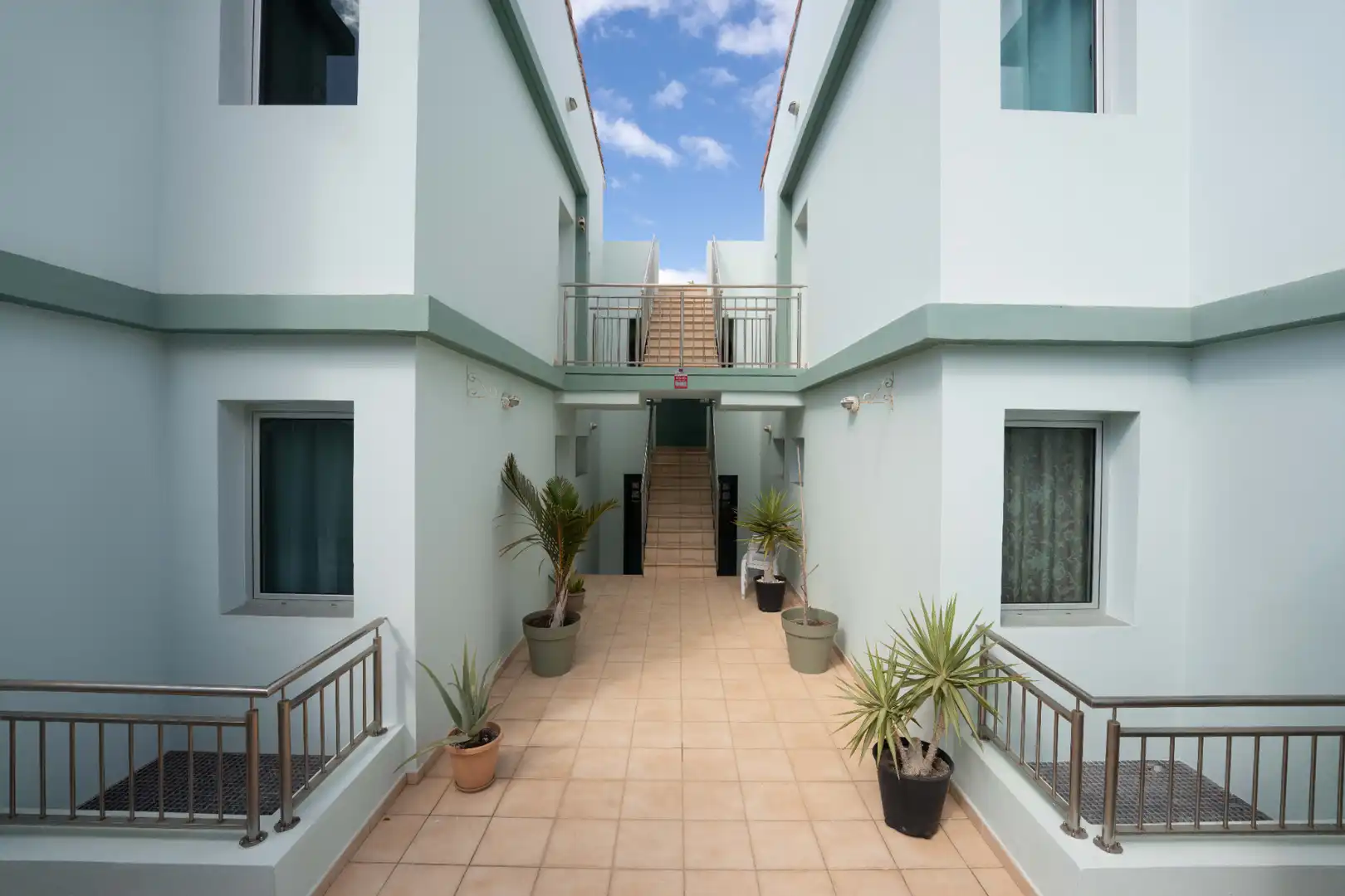 Vista exterior de Piso en venta en Mogán con Terraza, Amueblado y Horno