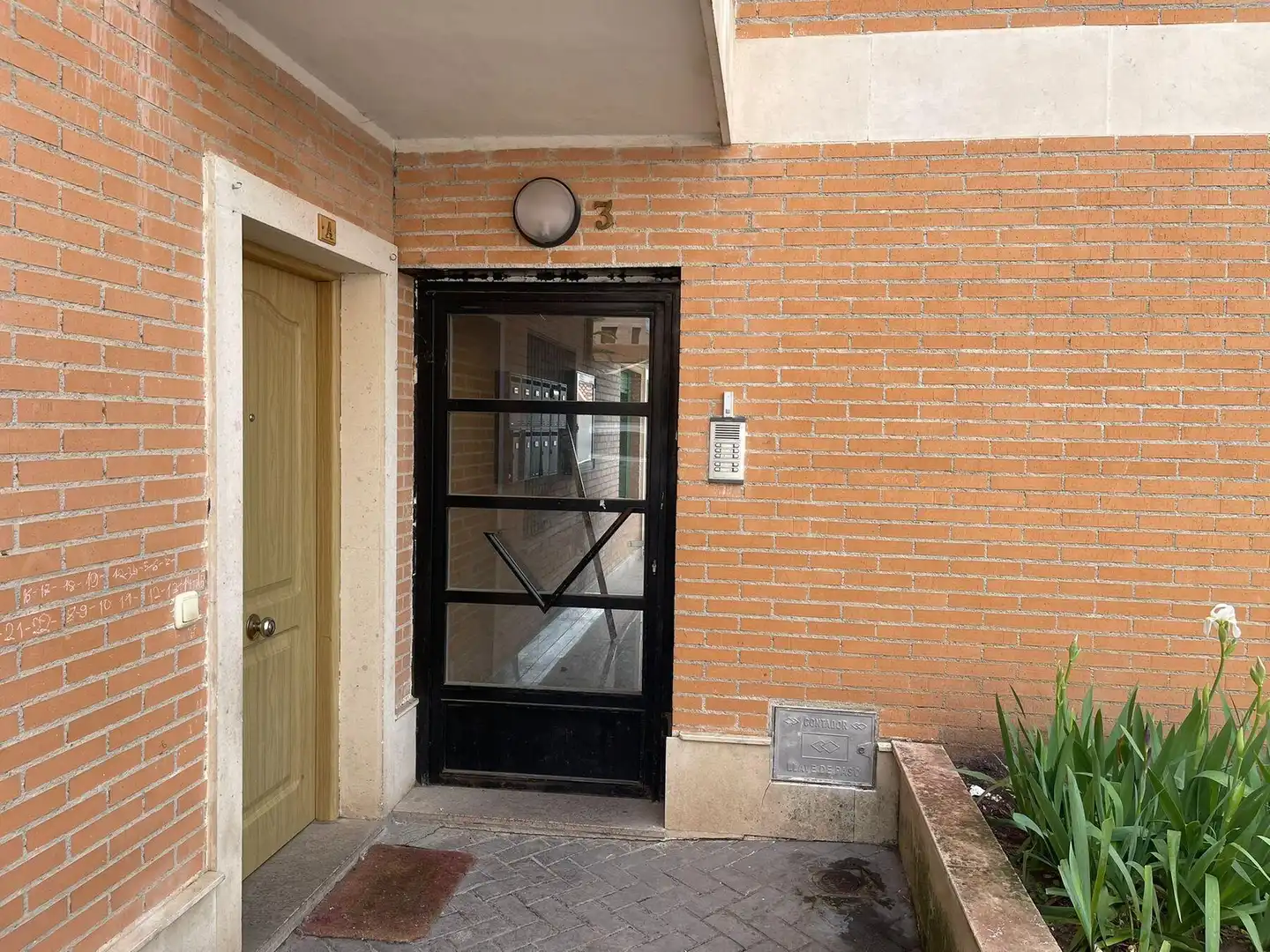 Exterior view of Flat for sale in Calera y Chozas  with Terrace