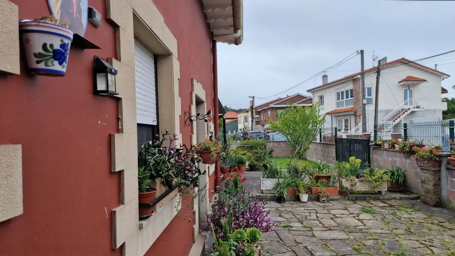 Vista exterior de Casa o chalet en venta en Torrelavega  con Calefacción, Terraza y Trastero