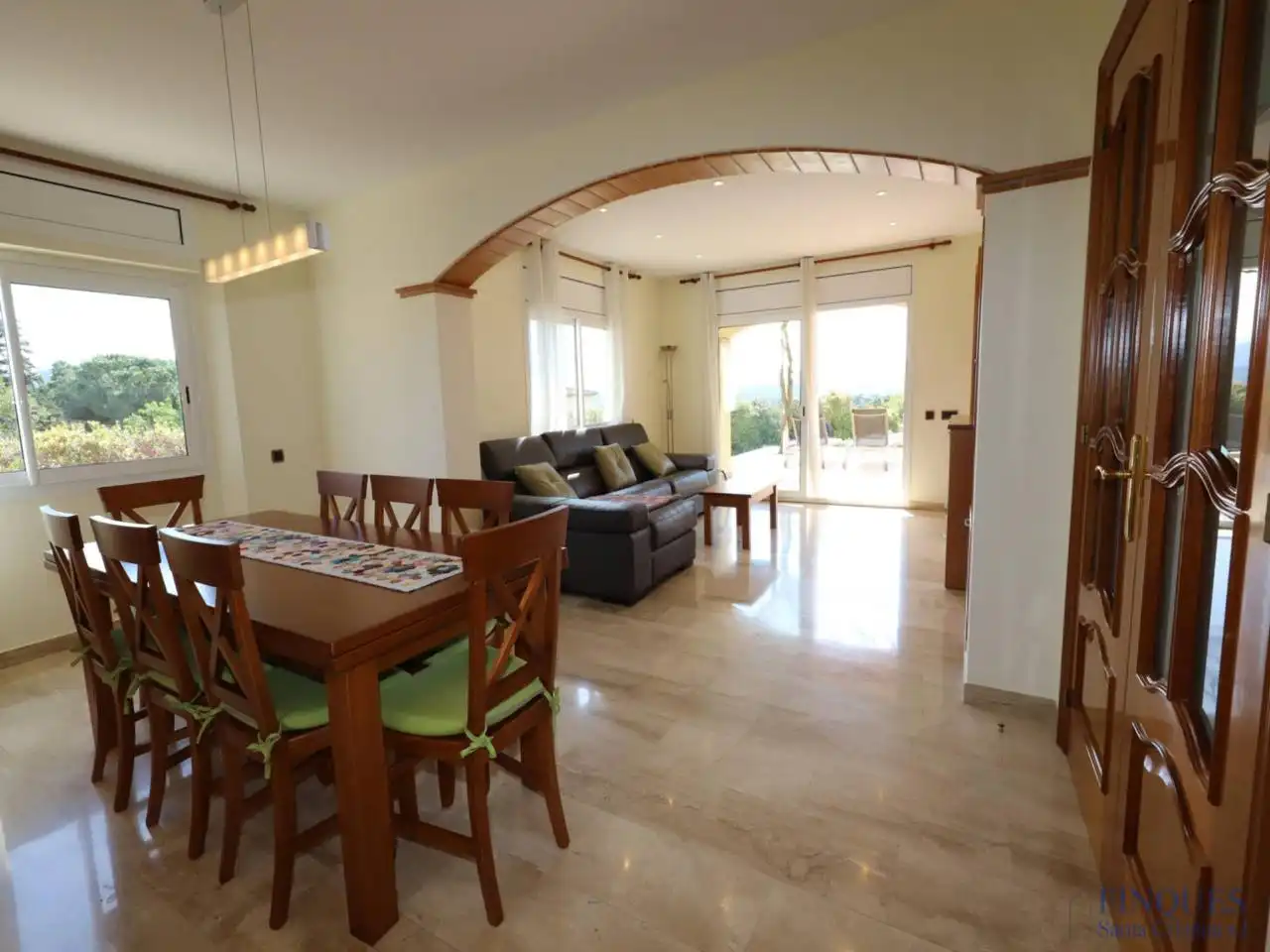 Comedor de Casa o chalet en venta en Santa Cristina d'Aro con Aire acondicionado, Calefacción y Jardín privado