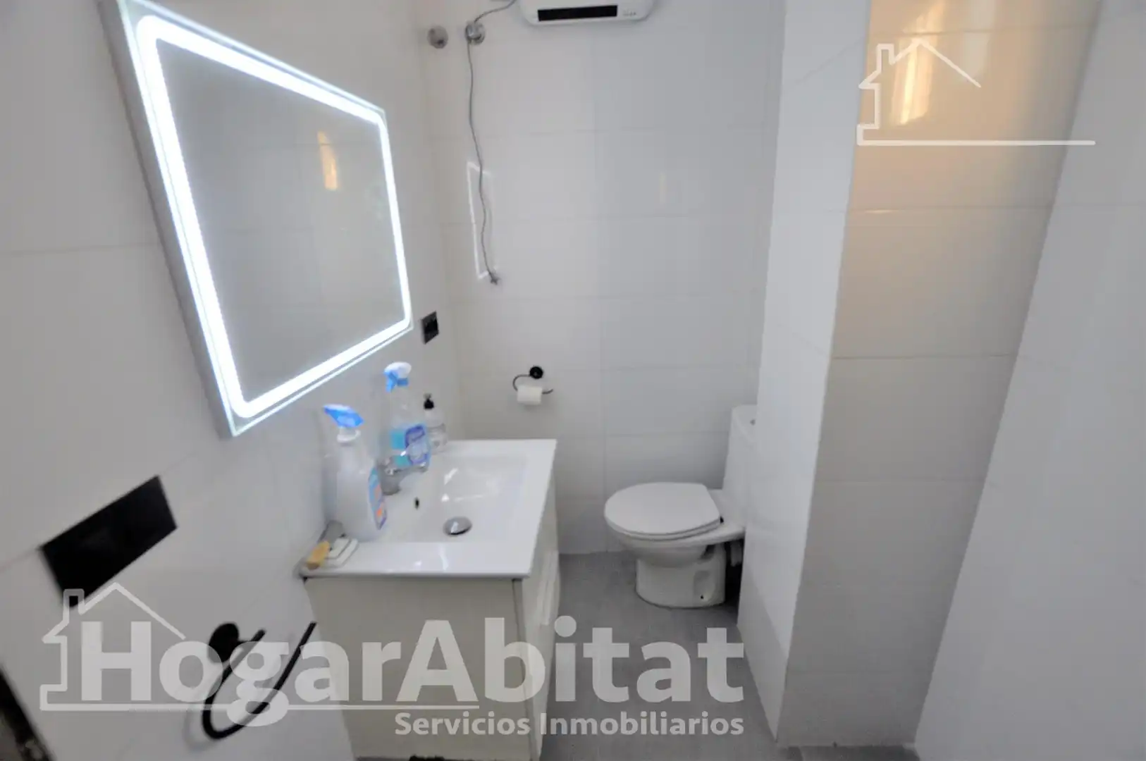 Baño de Ático en venta en Valencia con Aire acondicionado, Calefacción y Terraza