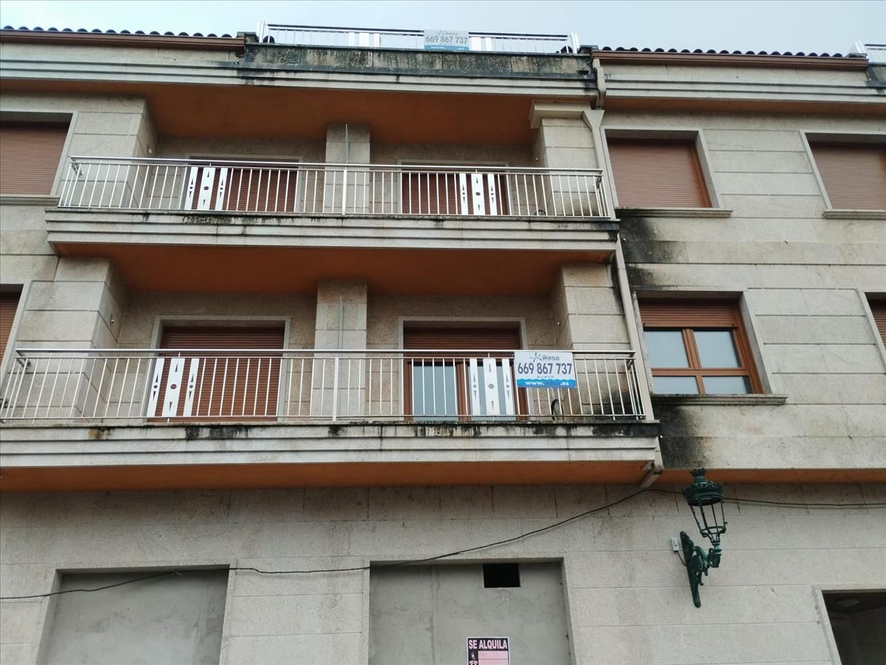 Vista exterior de Apartament en venda en Mondariz amb Balcó