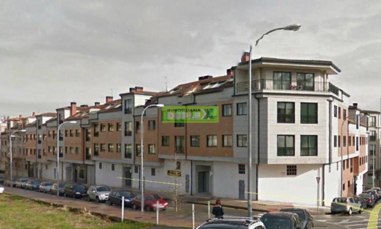 Vista exterior de Local en venta en Pontevedra Capital 