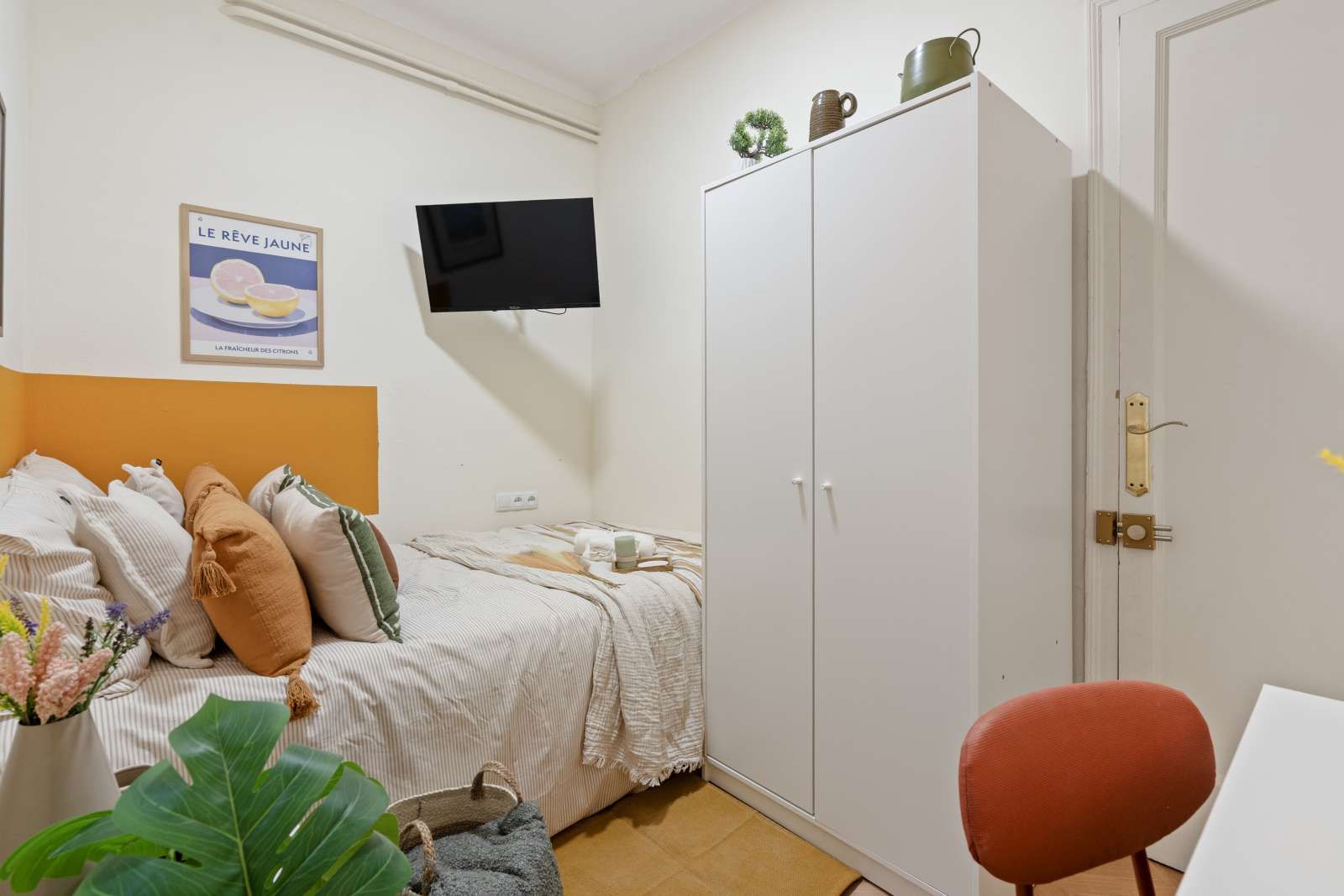 Habitación de Piso para compartir en  Barcelona Capital con Aire acondicionado, Calefacción y Terraza