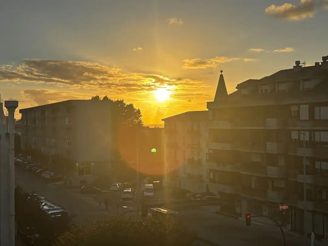 Vista exterior de Piso de alquiler en Santander con Trastero, Amueblado y Balcón