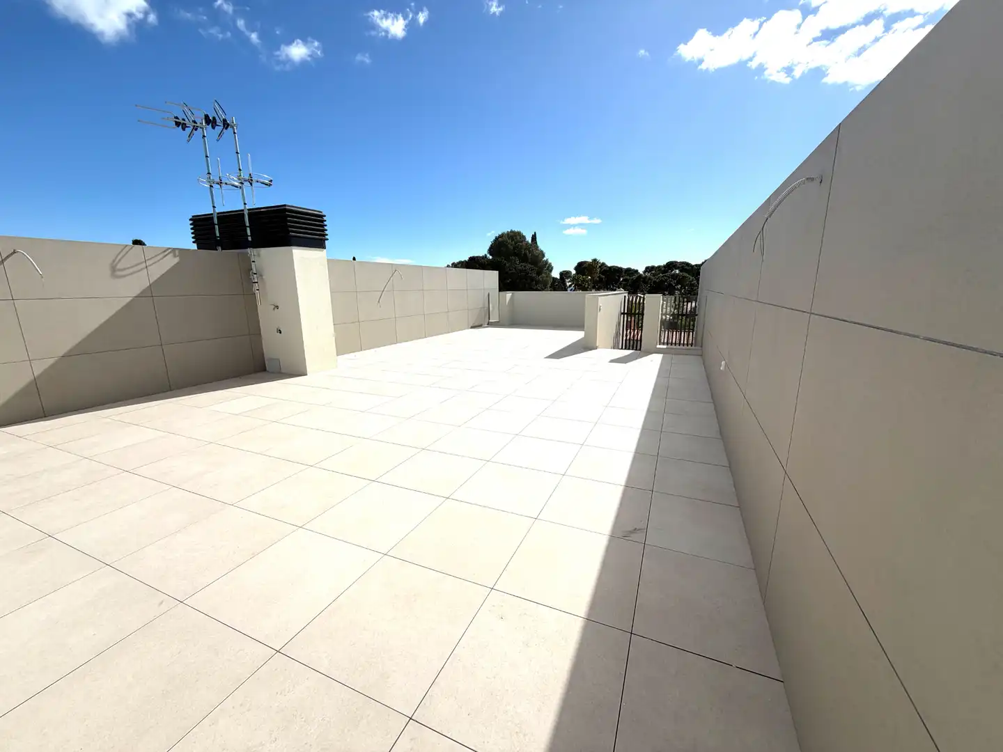 Terraza de Casa adosada en venta en Cambrils con Aire acondicionado, Calefacción y Jardín privado