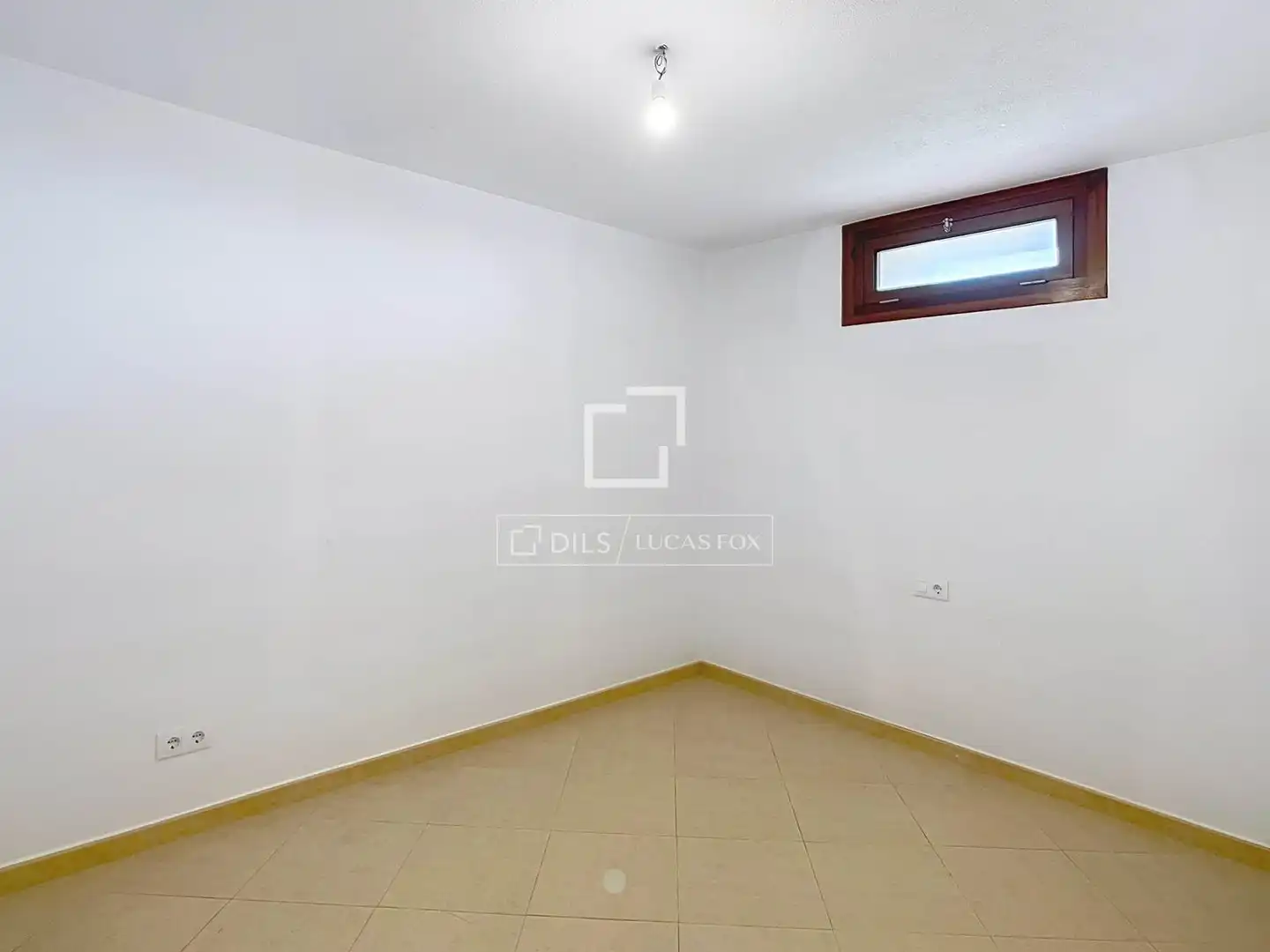 Haus oder Chalet zum Verkauf in Ciutadella de Menorca mit Privatgarten, Terrasse und Schwimmbad