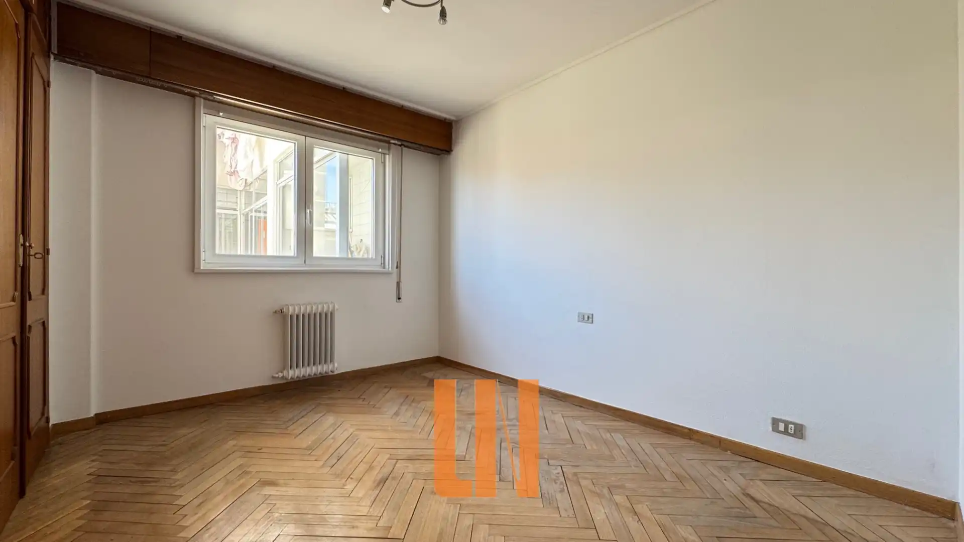Habitación de Piso en venta en A Coruña Capital  con Calefacción, Parquet y Trastero