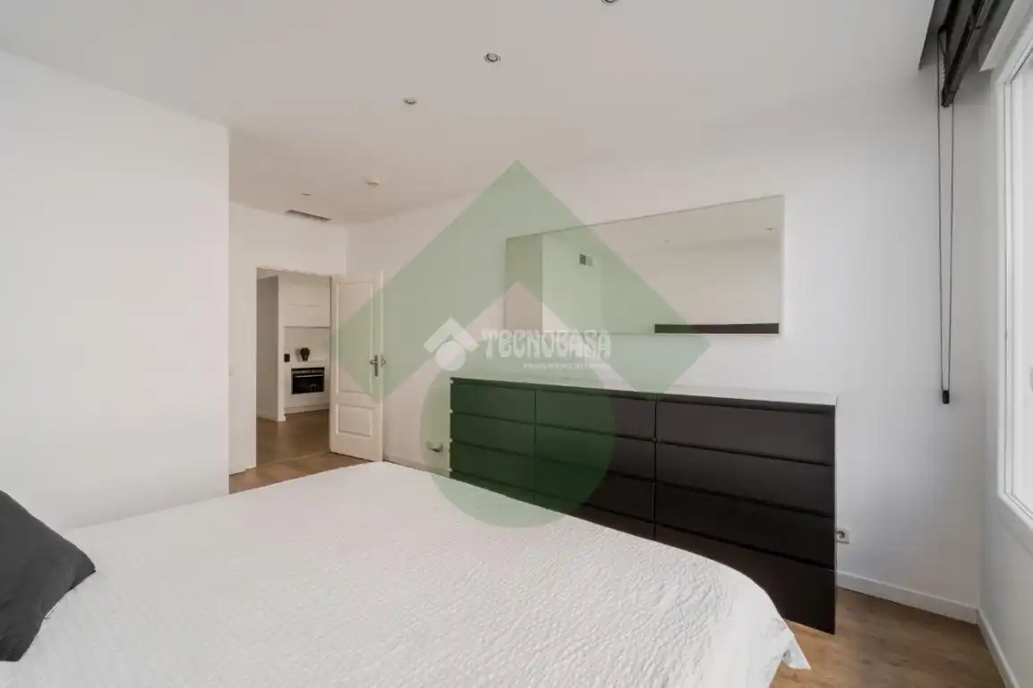 Schlafzimmer von Wohnung zur Miete in Madrid