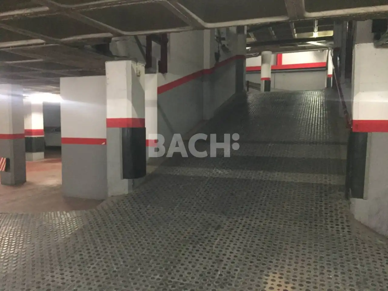 Individuel avec ascenseur à louer à Calle Bisbe Morgades, imagen 7