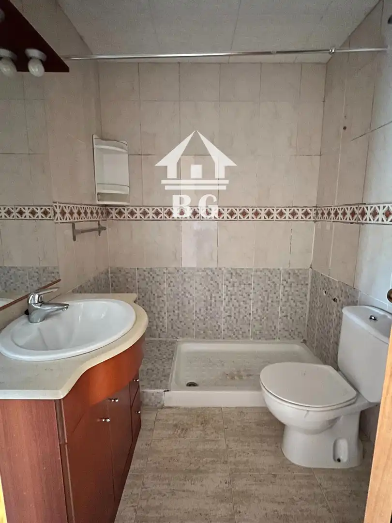 Bathroom of Attic for sale in Palamós  with Heating and Terrace