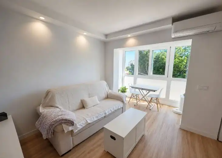 Living room of Apartments for sale in Marbella  with Air Conditioner, Furnished and Oven
